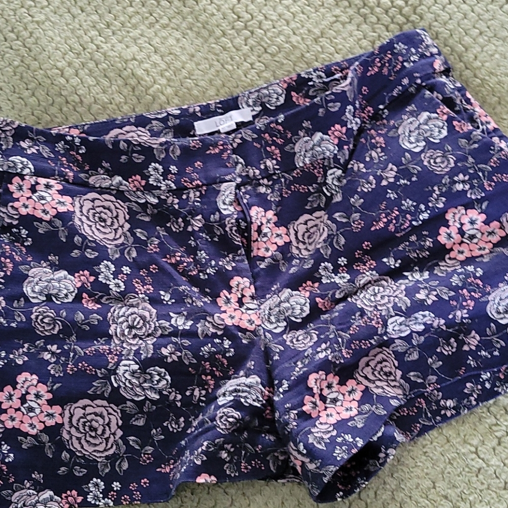 Loft cotton floral shorts